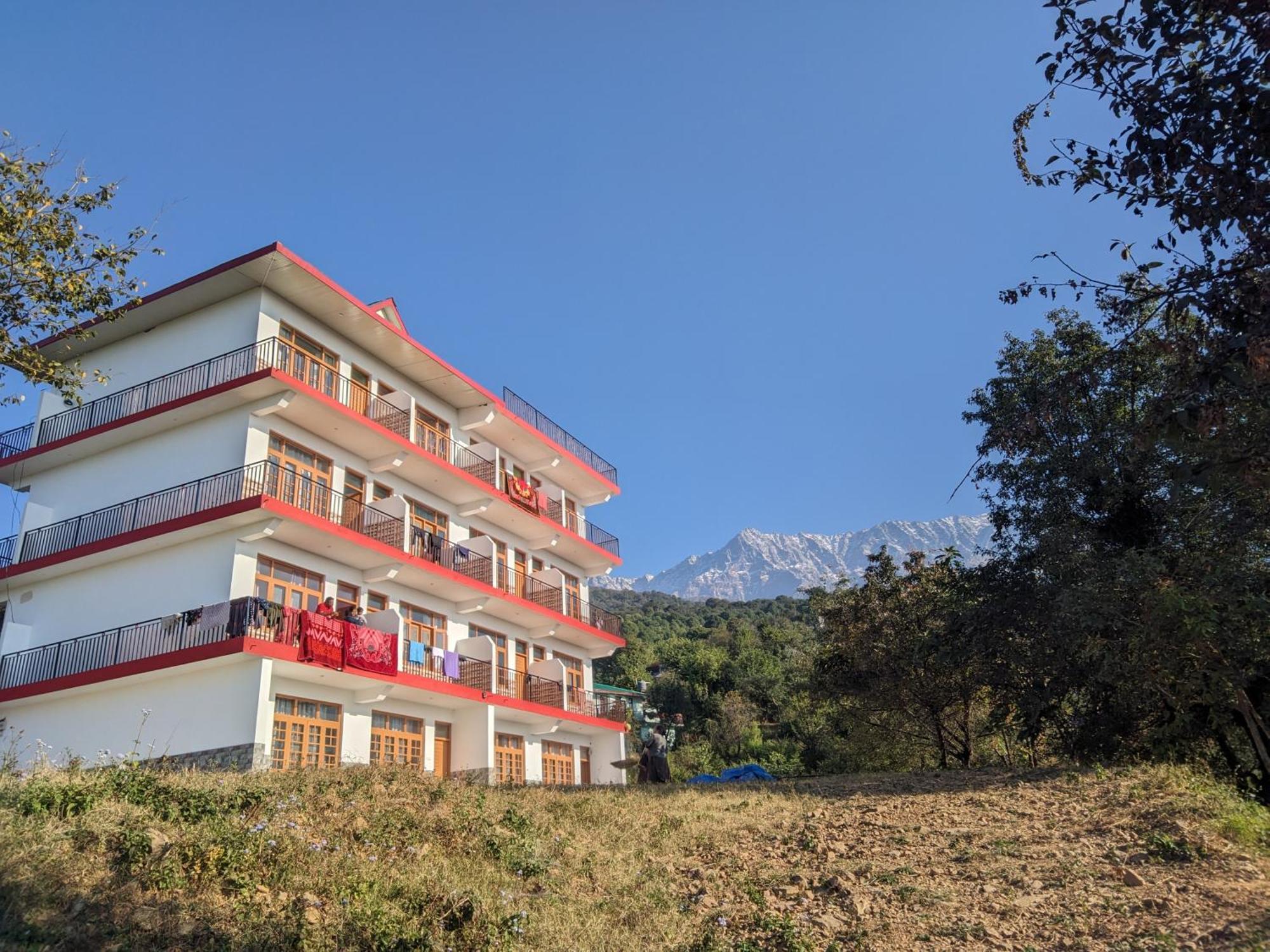 Happy Home Stay, Дармсала Экстерьер фото