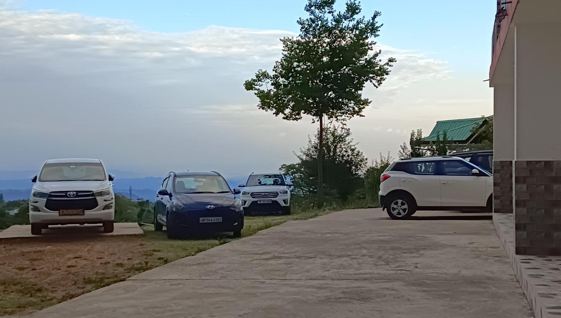 Happy Home Stay, Дармсала Экстерьер фото